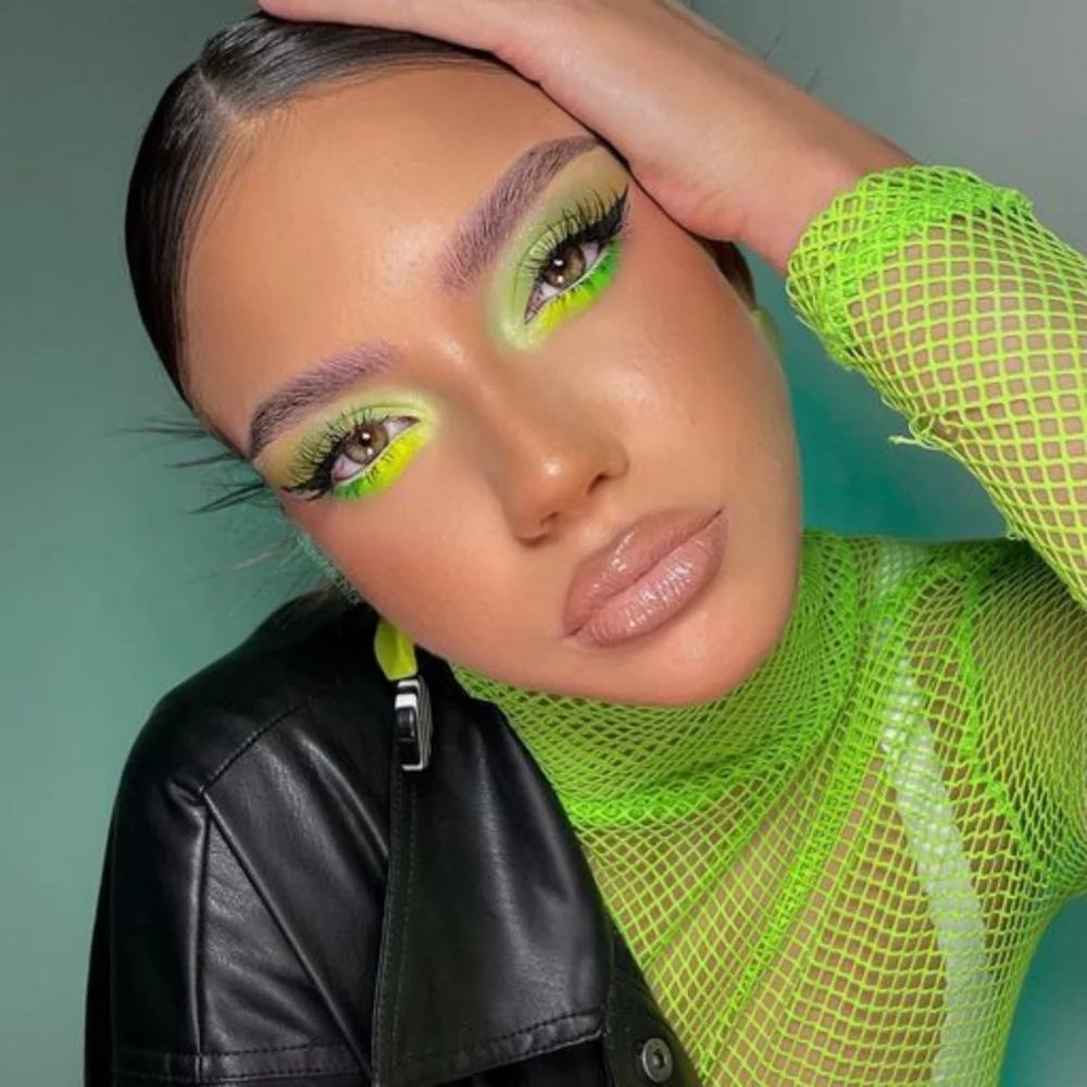 MAC Cosmetics Colour Excess Eyeliner GLEAM ON (CHARTREUSE/ LIME GREEN)